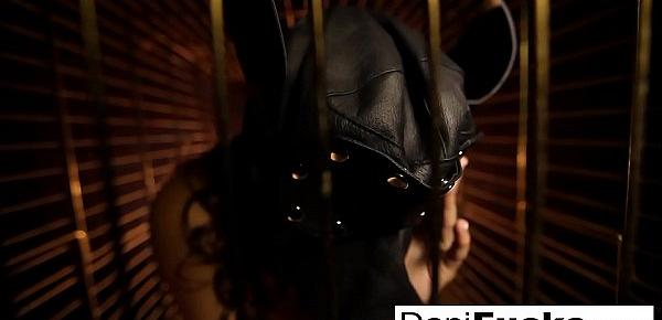  Sexy Dani Daniels A Trapped Bitch Inside A Dog Cage